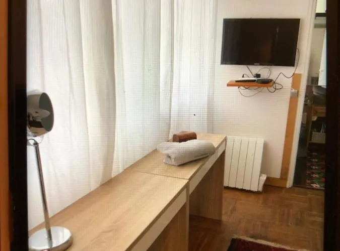 Dans Un Ecrin De Verdure * Le Pecq